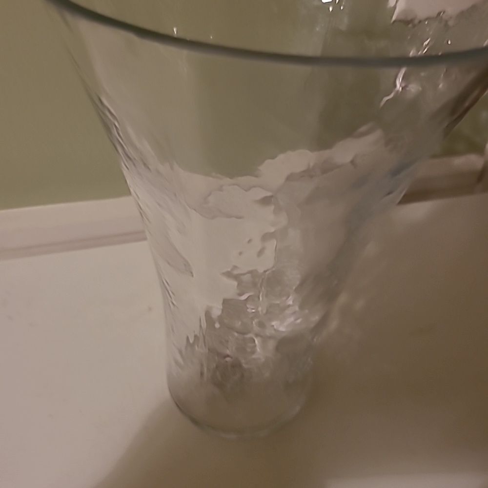 Threshold Glass Vase - Picture 4 of 6